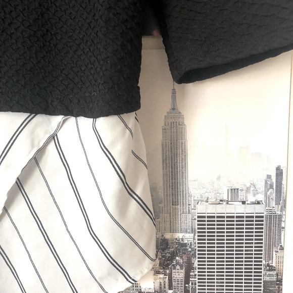 W5 Black And White Blouse - Picture 3 of 4